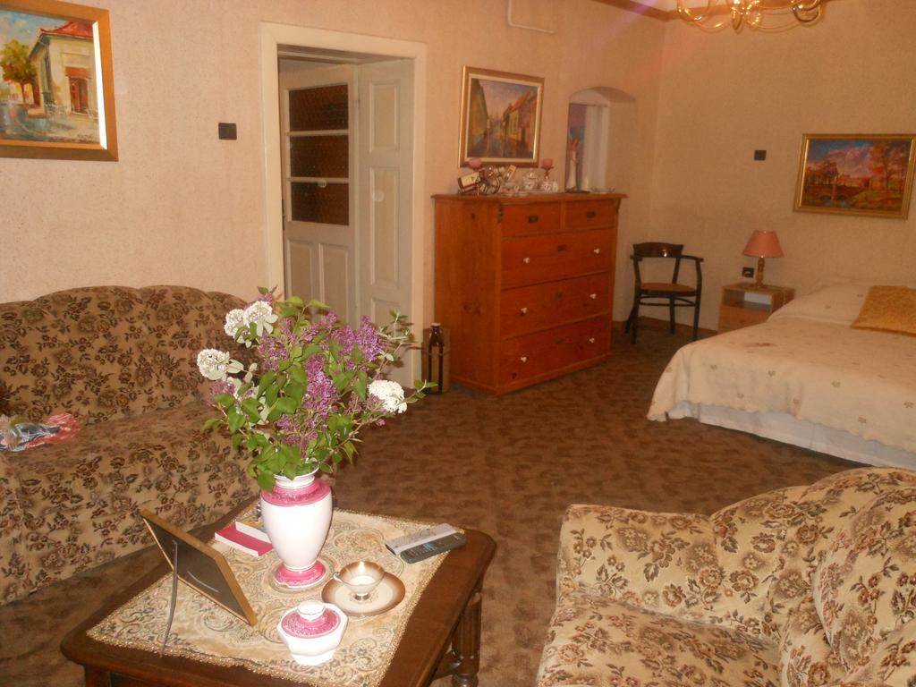 베크 Fonagy Es Walter Vendeg- Es Borhaz B&B 객실 사진